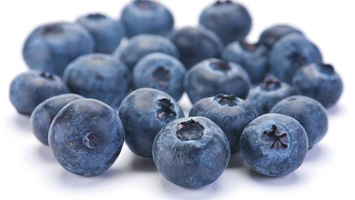 Çilek mi yoksa yaban mersini mi daha sağlıklı Biri diğerinden bir adım önde