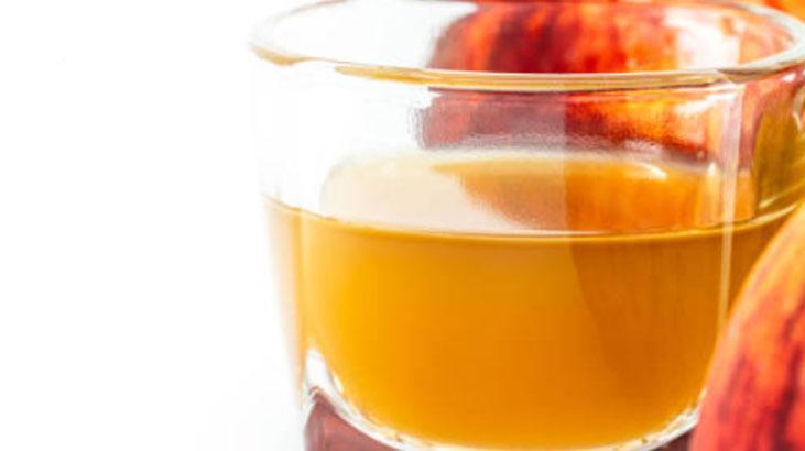 Kalaylamaya gerek yok Tek hamlede çaydanlıklar ayna gibi parlayacak