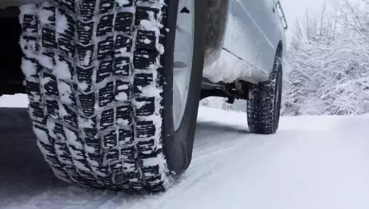 ÖZEL ARAÇLARDA ZORUNLU KIŞ LASTİĞİ UYGULAMASI VAR MI