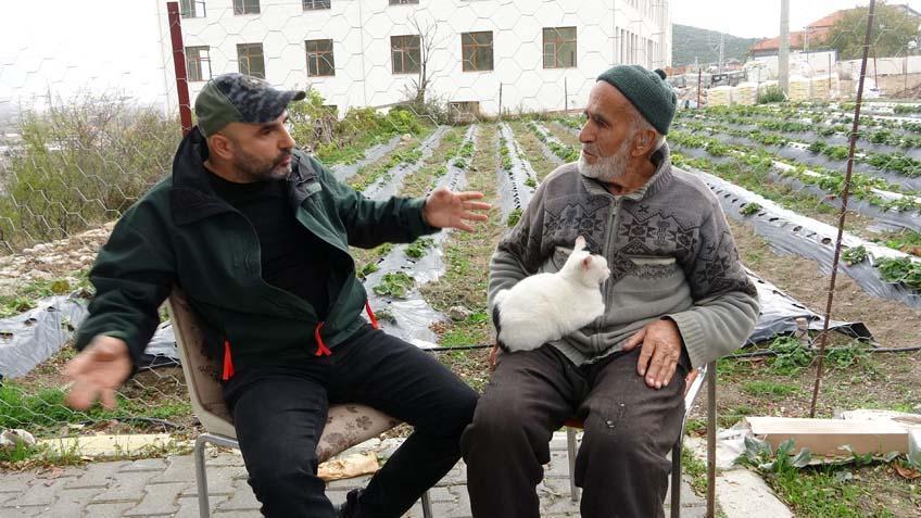 Sosyal medya 85 yaşındaki İbrahim dedeyi konuşuyor Yaptığı bu hareket kelimelerle anlatılmaz’