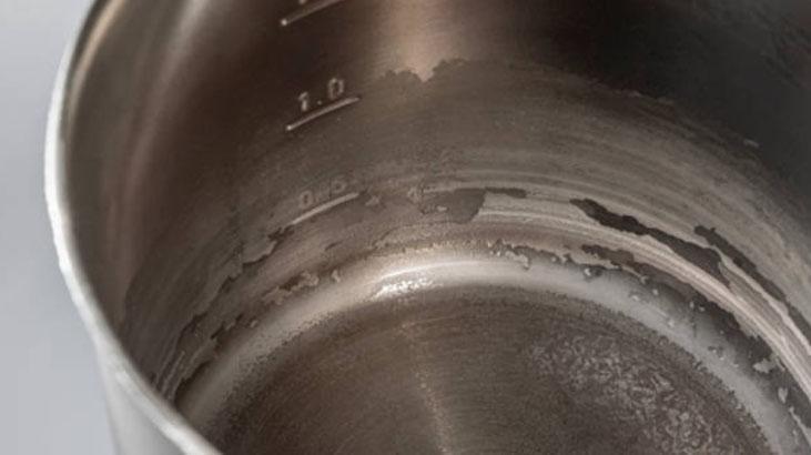 Su ısıtıcısında kireç mi birikiyor İngilizlerin limon yöntemi hayat kurtarıyor