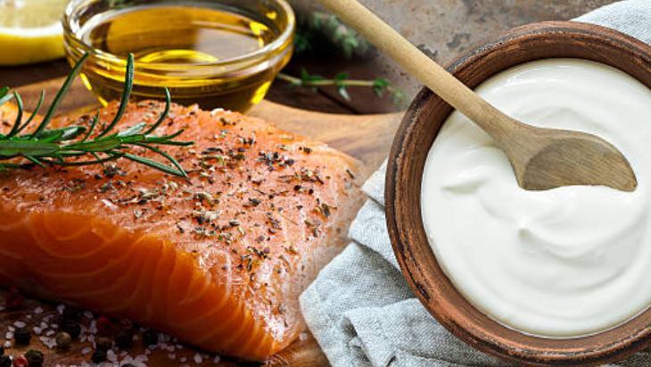 Balık ile yoğurt beraber yenir mi Sıcak-soğuk çatışmasında histamin şoku