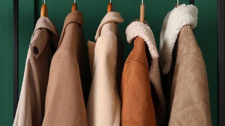 Kuş tüyü, deri, suni kürk: 2025 Sonbahar-Kış mont trendlerinde en favori hangisi