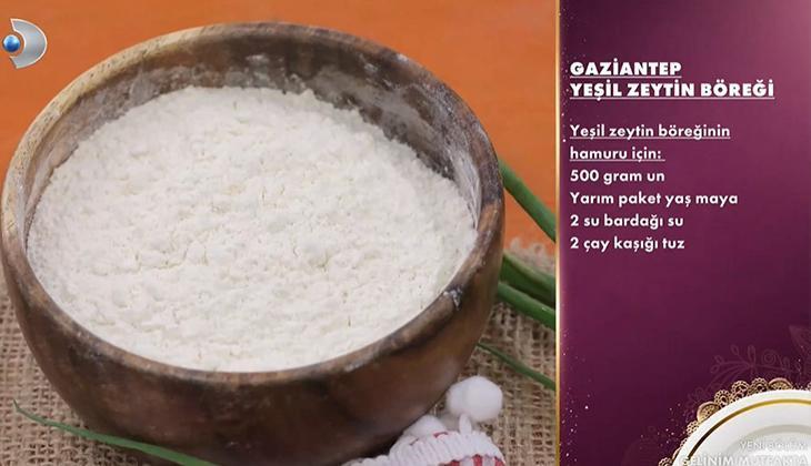 Gaziantep Yeşil Zeytin Böreği Nasıl Yapılır