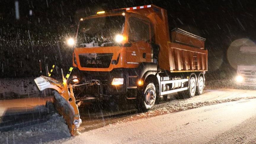 Kar yağışı birçok kenti beyaza bürüdü Sıcaklık 0 dereceye düştü