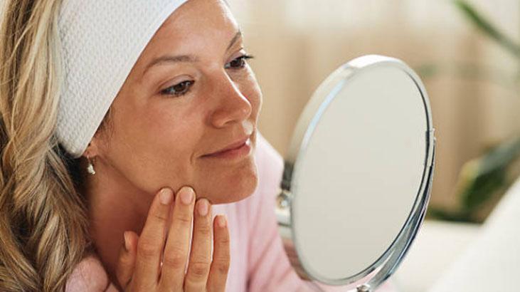 Her gün botoks yaptırdı sandılar Kırışıklık karşıtı tüyo: Saçma değilmiş