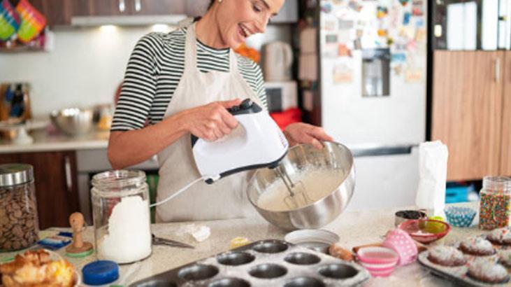 Kek kalıbında olur mu demeyin, lezzeti harika Şipşak hazırlanan poğaça tarifi