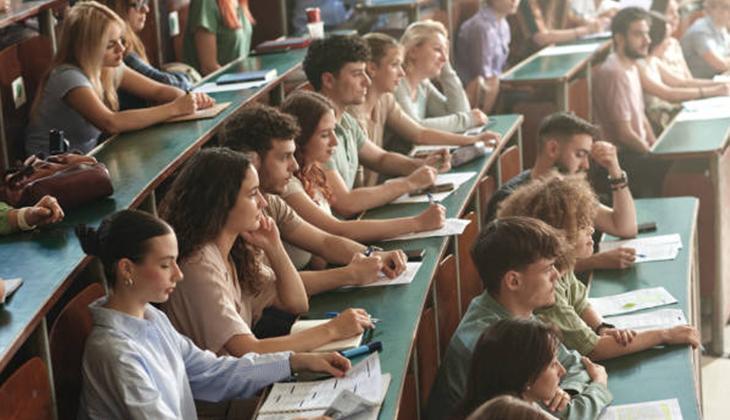 Burs/kredi taahhütnamesinde bulunan kredi miktarı ile ödenen kredi miktarı aynı mıdır