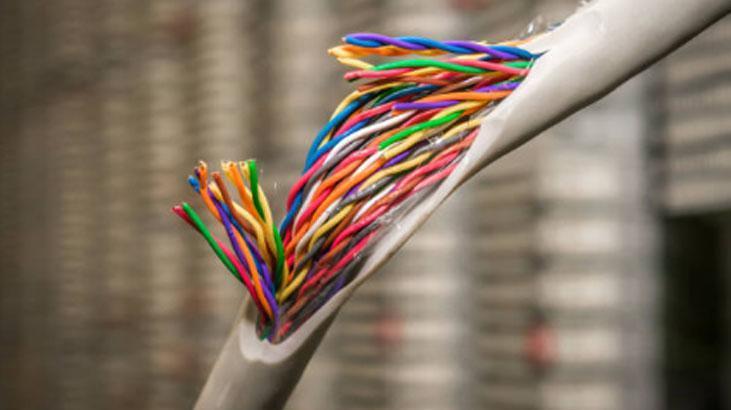 5 dakikada şarj kablosunu yenileyin: Evdeki 2 basit malzemeyle kolay tamir