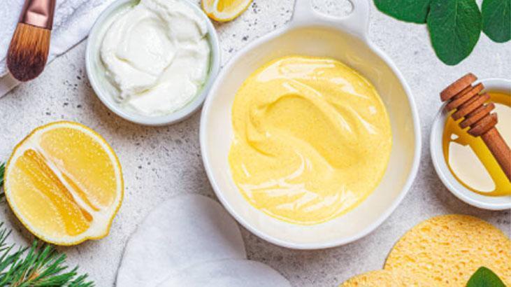 Krem ve toniğe taş çıkartır Zerdeçallı bal maskesi gerçekten fark yaratıyor