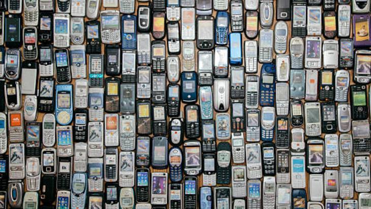 İkinci elde servet değerine satılıyor Bir dönem herkesin cebindeydi, dudak uçuklatıyor