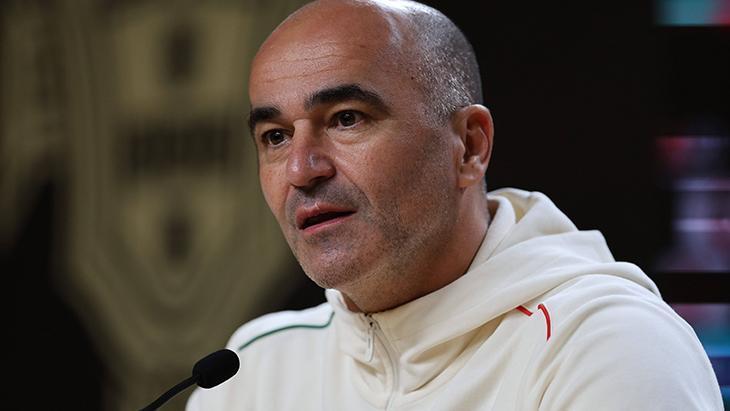 MARTINEZ OYUNCUSUNU KORUDU