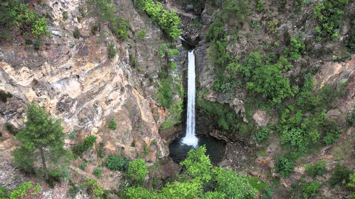 9 kişilik ekip girilmez bölgeye girdi Gördükleri manzara şaşkına çevirdi 9 kişilik ekip girilmez bölgeye girdi Gördükleri manzara şaşkına çevirdi