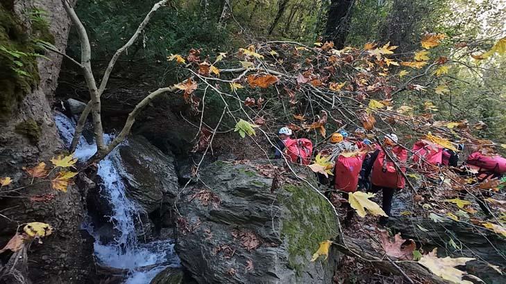 9 kişilik ekip girilmez bölgeye girdi Gördükleri manzara şaşkına çevirdi 9 kişilik ekip girilmez bölgeye girdi Gördükleri manzara şaşkına çevirdi