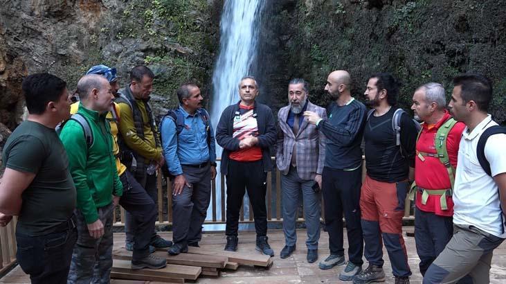 9 kişilik ekip girilmez bölgeye girdi Gördükleri manzara şaşkına çevirdi 9 kişilik ekip girilmez bölgeye girdi Gördükleri manzara şaşkına çevirdi