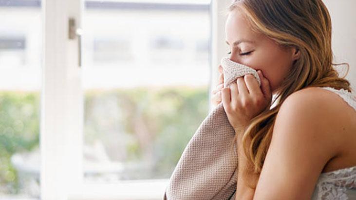 Kıyafetteki sim kabusu bitiyor Tek tek ayıklamaya son veren pratik yöntem Kıyafetteki sim kabusu bitiyor Tek tek ayıklamaya son veren pratik yöntem