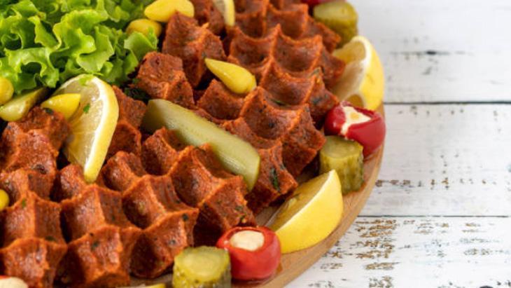 DİYETTE KAÇ ADET ÇİĞ KÖFTE YENMELİ