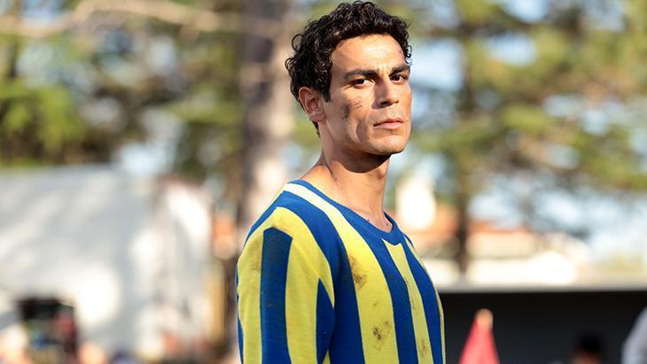 LEFTERİN ARDA GÜLERE YAKIN BİR TEKNİĞİ OLDUĞUNU DÜŞÜNÜYORUM LEFTERİN ARDA GÜLERE YAKIN BİR TEKNİĞİ OLDUĞUNU DÜŞÜNÜYORUM