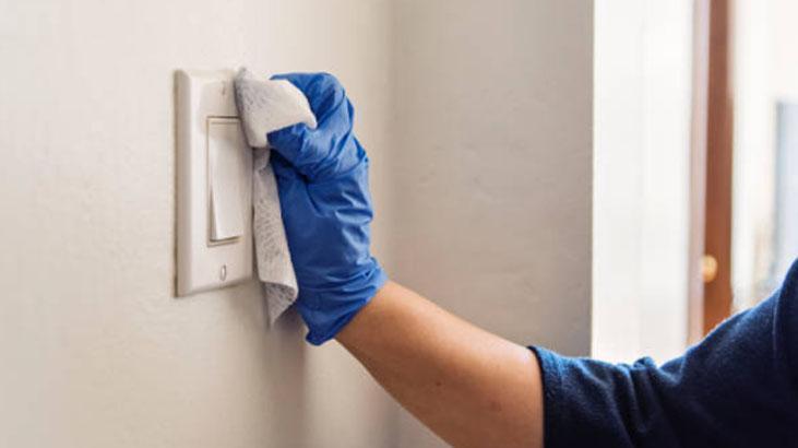 Sapsarı olmuş elektrik anahtarını parlatan karışım: Aşamaları çok basit