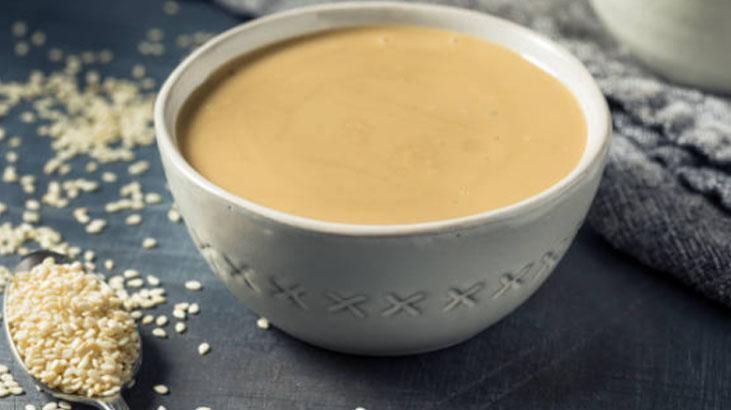 Kışın kuruyan ciltler için bu karışım birebir Tahil ve bal mucizesi