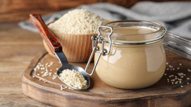 Kışın kuruyan ciltler için bu karışım birebir Tahil ve bal mucizesi