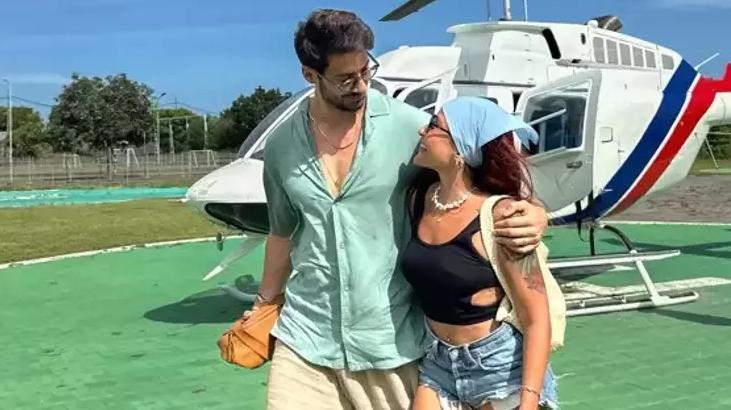 Günler önce boşanmıştı Melek Mossodan aşk açıklaması