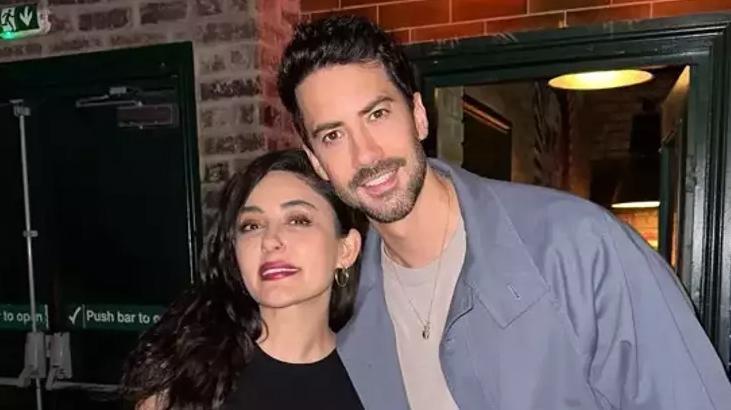 Günler önce boşanmıştı Melek Mossodan aşk açıklaması