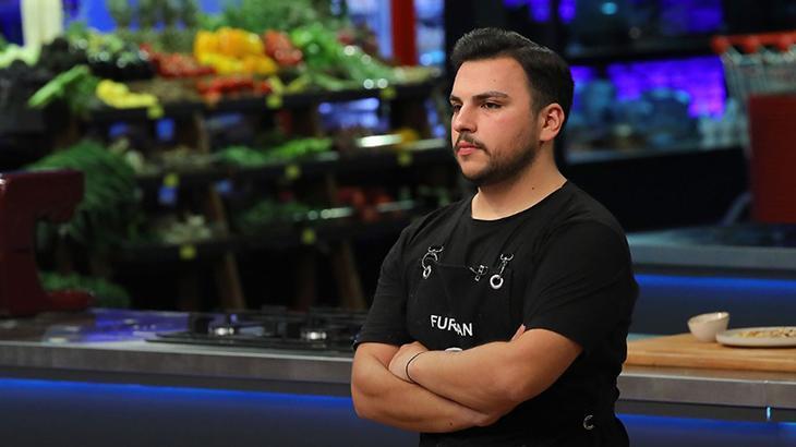 MASTERCHEF KİM ELENDİ VE KİM GİTTİ