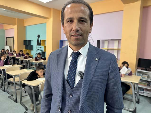 Hakkari’de öğrenciler ve öğretmenler 6 köy okulunu 1500 kitapla buluşturdu