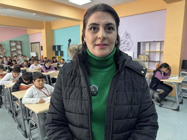 Hakkari’de öğrenciler ve öğretmenler 6 köy okulunu 1500 kitapla buluşturdu