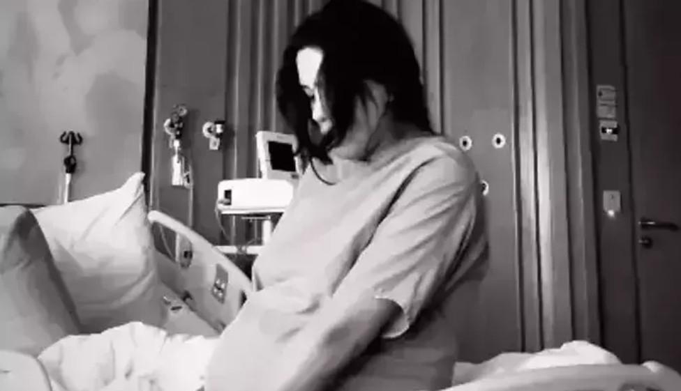 Pamirin keyfi yerinde Survivor Sahradan mutlu aile pozu