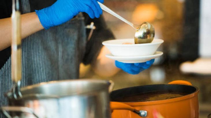 Çorbayı muhteşem yapan detay İlk 20 dakika açık tutun, tadı daha lezzetli olacak Çorbayı muhteşem yapan detay İlk 20 dakika açık tutun, tadı daha lezzetli olacak