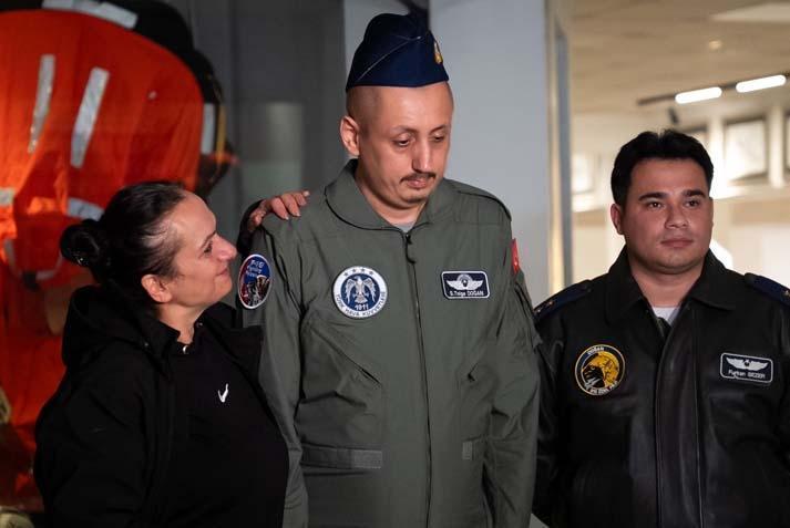 Milli Savunma Bakanlığı, engelli gencin pilotluk hayalini gerçekleştirdi