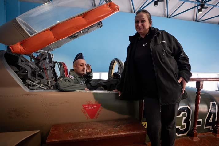 Milli Savunma Bakanlığı, engelli gencin pilotluk hayalini gerçekleştirdi