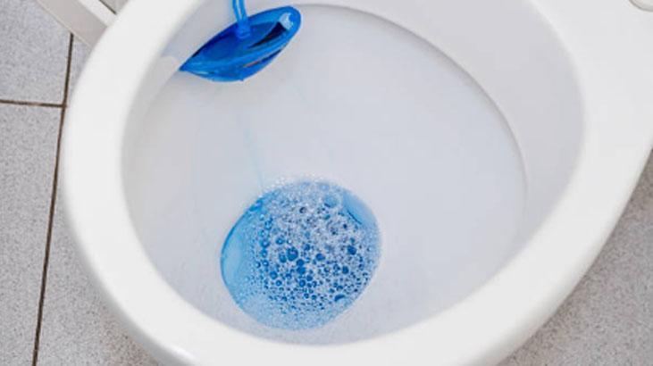 Banyodan yayılan kanal kokusuna tek çare Tıkanıklığı giderden açın, rahatsız etmeyecek