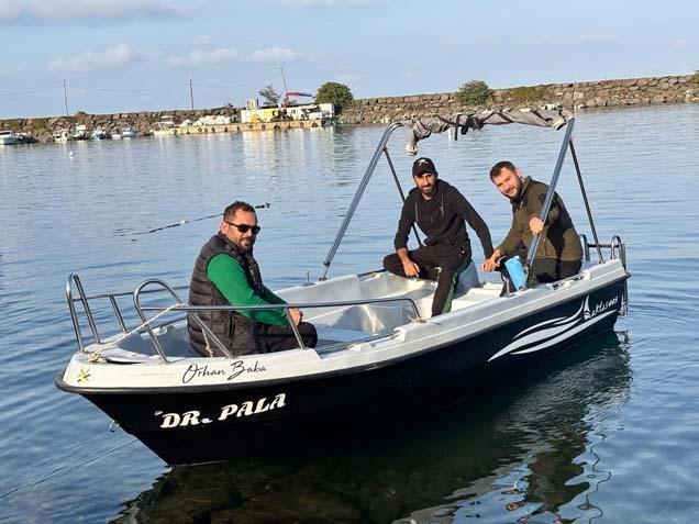 Kentte köpek balığı kabusu ‘Kıyıya kadar gelmiş, 3 metrelik tuttuğum da oldu’