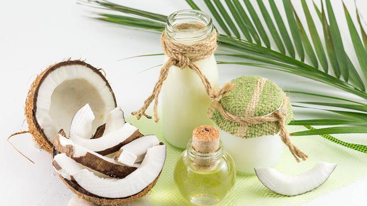 Hindistan cevizi yağı zeytinyağının yerini mi alacak Aralarında tek bir fark var Hindistan cevizi yağı zeytinyağının yerini mi alacak Aralarında tek bir fark var