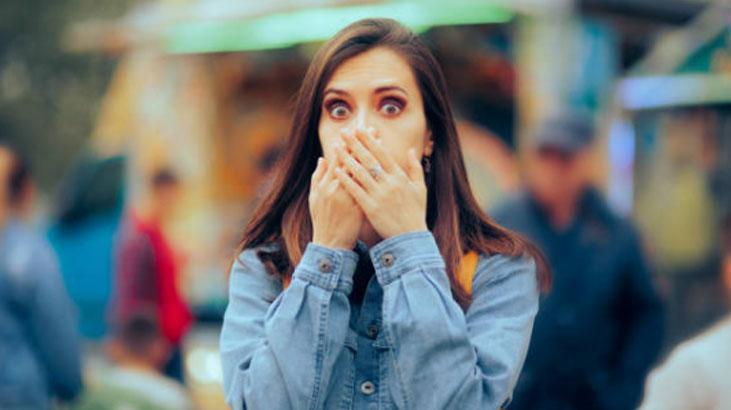 Hıçkırık nasıl geçer Saniyeler içinde durduran tüyo 1 çay kaşığı tüketin Hıçkırık nasıl geçer Saniyeler içinde durduran tüyo 1 çay kaşığı tüketin