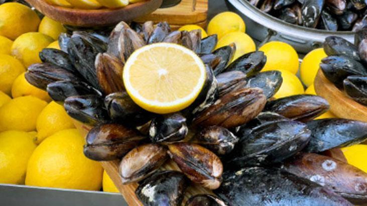 Taze değilse riskli, bozuk midye vücudu mahvediyor Su testiyle sonucu hemen öğrenin