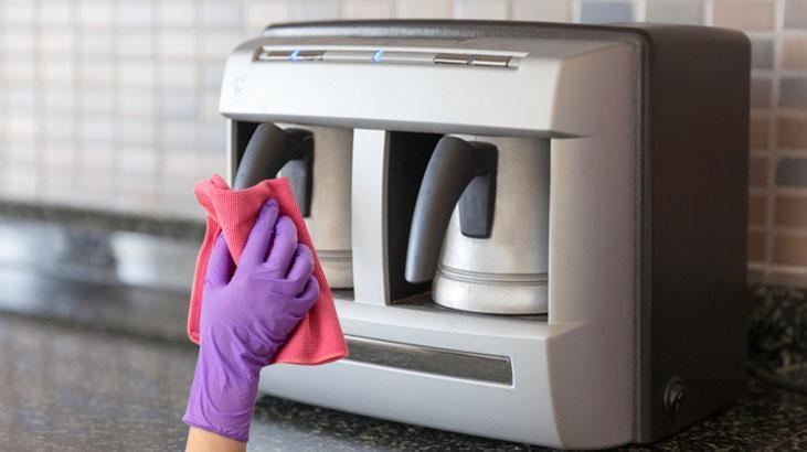 Kahve makinesini böyle silen yandı Soğuk su işe yaramıyor: Isı sensörünü bozan hata