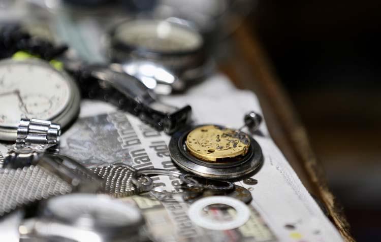 23 yıl önce emekli oldu ama bu işi bırakamıyor ‘Bizim elimizdekileri arayan bulamıyor’