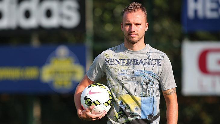 TEDESCONUN STİLİNİ BEĞENİYORUM TEDESCONUN STİLİNİ BEĞENİYORUM