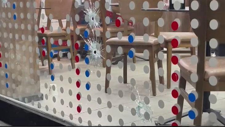 Bursa'da pizza dükkanına silahlı saldırı