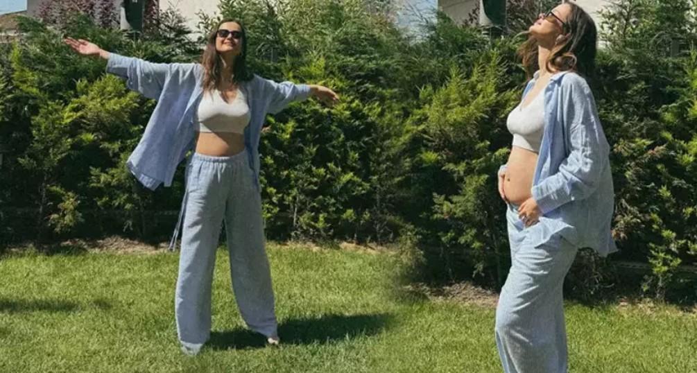 İrem Helvacıoğlu paylaştı İşte minik kızı Soradan yeni kareler