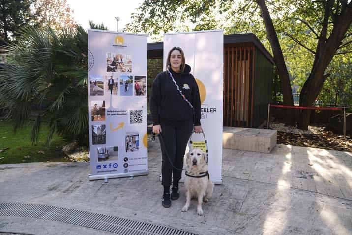 Bir köpeğin 2 yılda ‘Göz’ oluşunun hikâyesi: Türkiye’de sadece 11 rehber köpek görevde