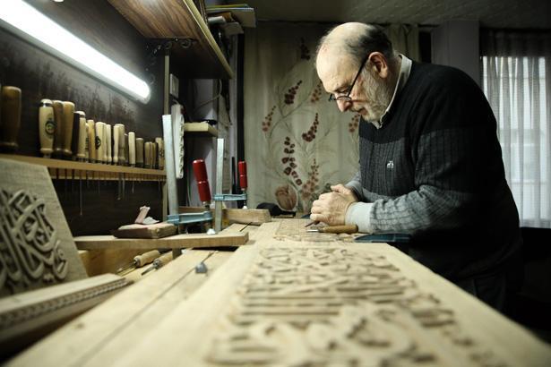 YARIM BIRAKTIĞI TABLO MESLEĞE YENİDEN BAŞLATTI