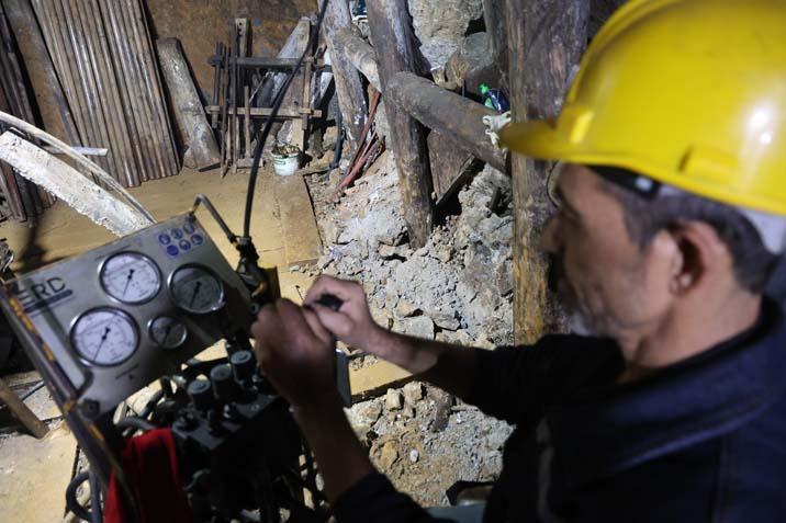 Savunma sanayisinin gizli kahramanları 550 milyon yıllık fay hatları arasında: ‘Zincirin bir halkası koparsa sistem yürümez’