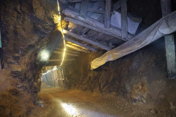 BİRİ ZARAR GÖRSE BİZE OLMUŞ GİBİ ÜZÜLÜYORUZ