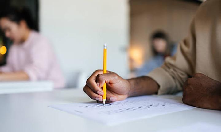 AÖF SINAVLARI SAAT KAÇTA UYGULANACAK