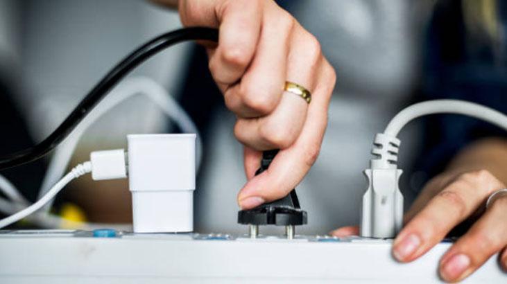 Bu cihazları bekleme modunda bırakmayın Gücü çok yüksek, elektrik akımını çeken tuzak